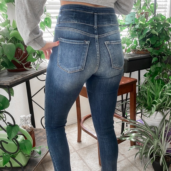 KanCan Signature Jeans (Buckle Exclusive) - Picture 3 of 3